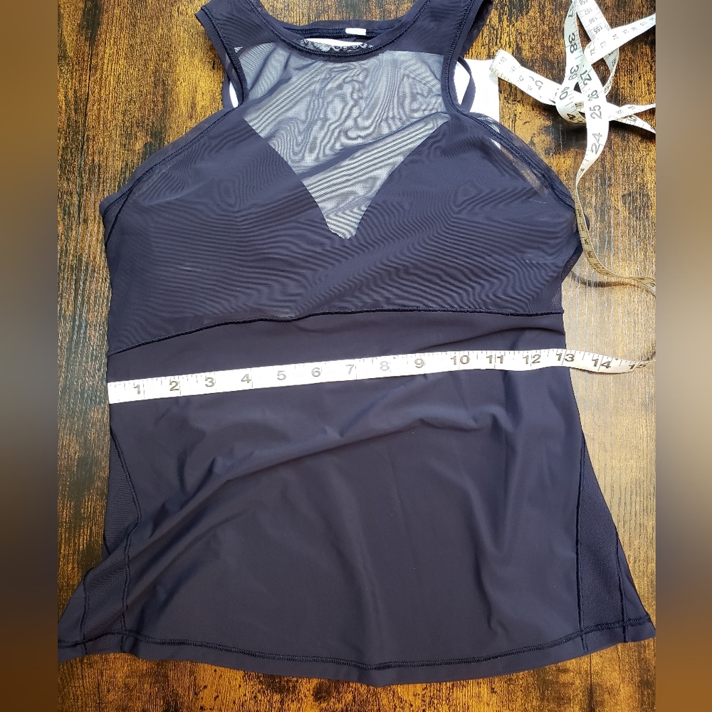 Lululemon Fresh In Mesh, Built In Sportsbra, Mesh Panel, Muscle Tank - Picture 7 of 14